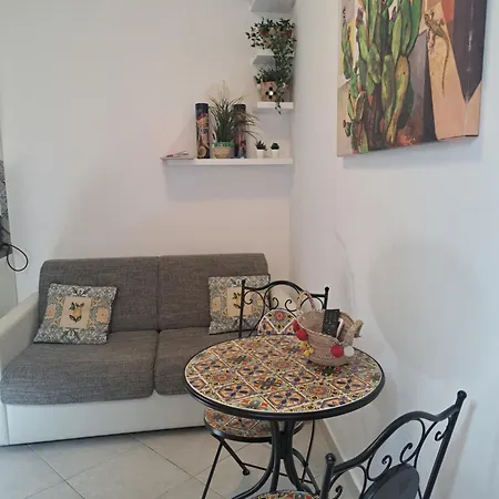 Casuzza Ballaro Apartamento *